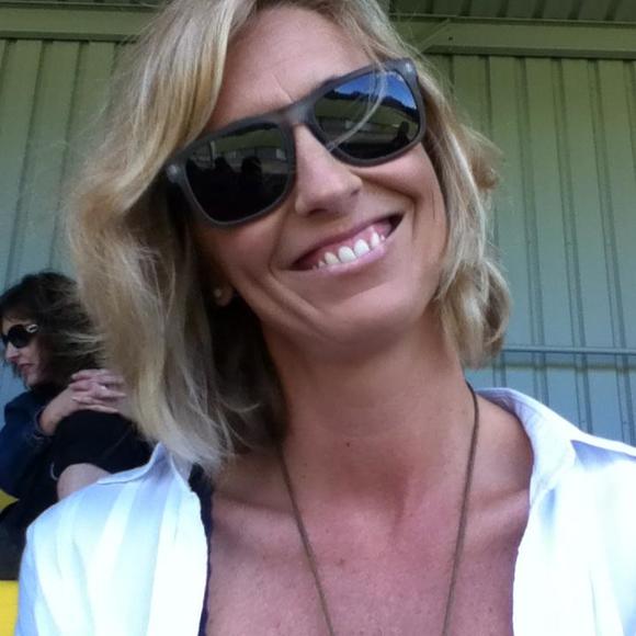 Meet your Posher, Jo - Picture 1 of 1